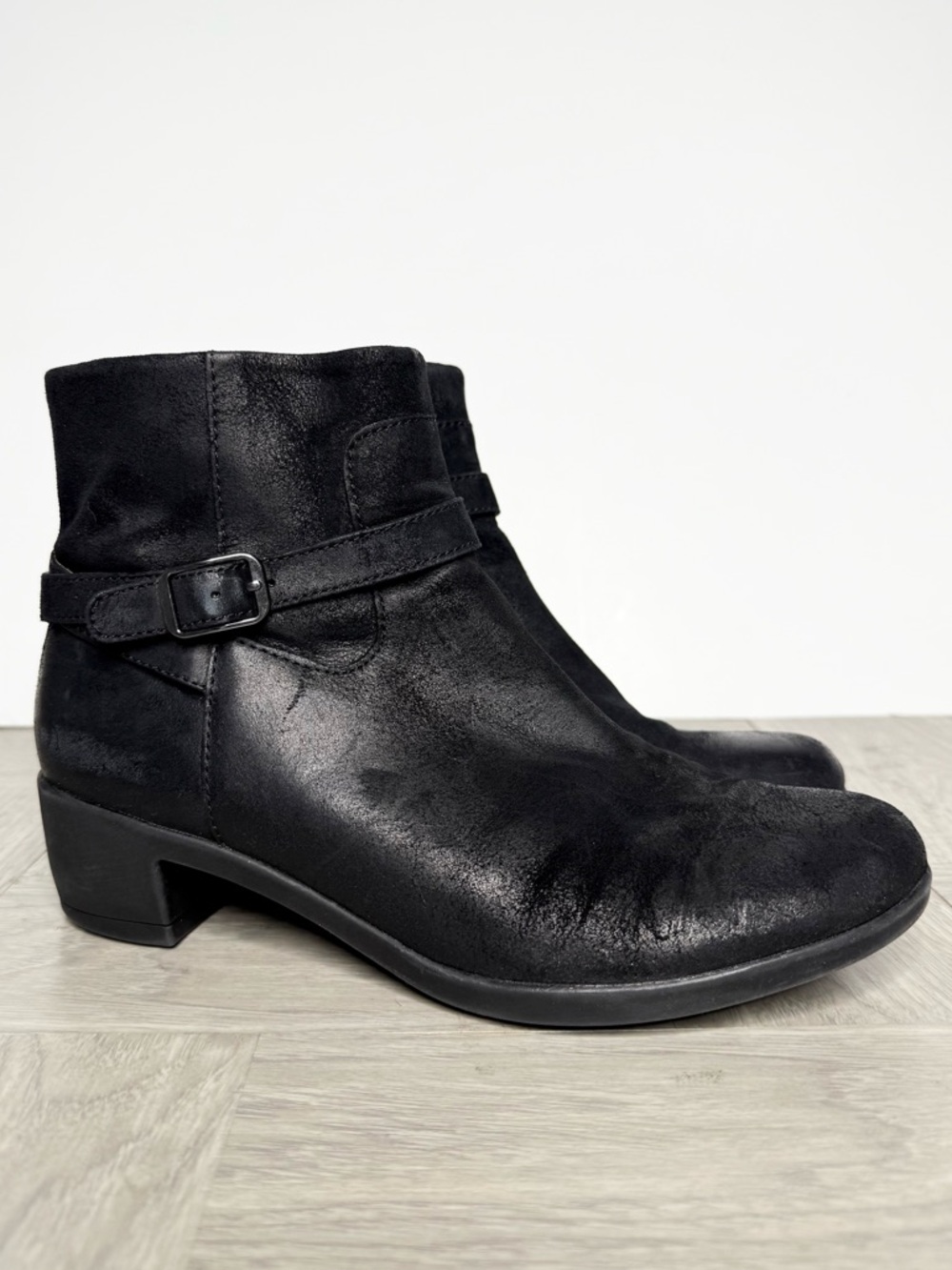 Dansko Cagney Black Bootie 39